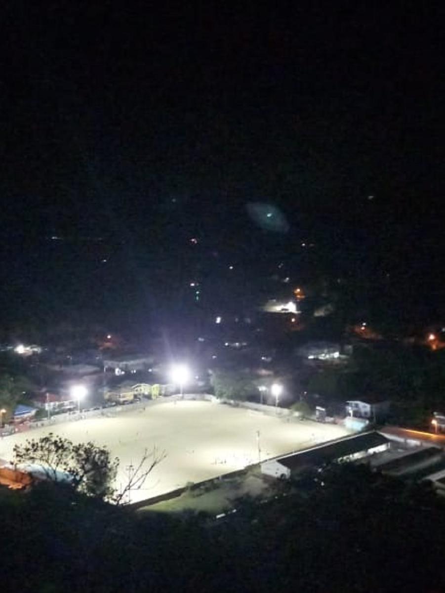 500W & 1000W llevó la luz de inundación del estadio para el campo deportivo de fútbol